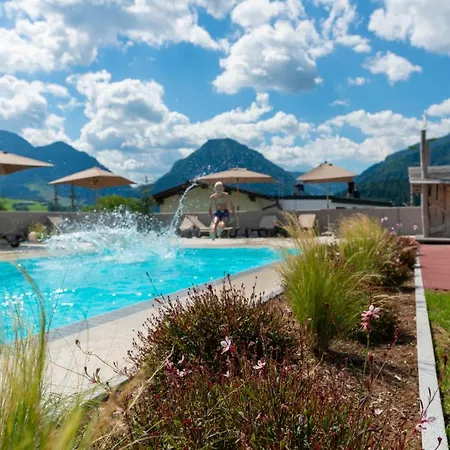 提尔沃索夫公寓