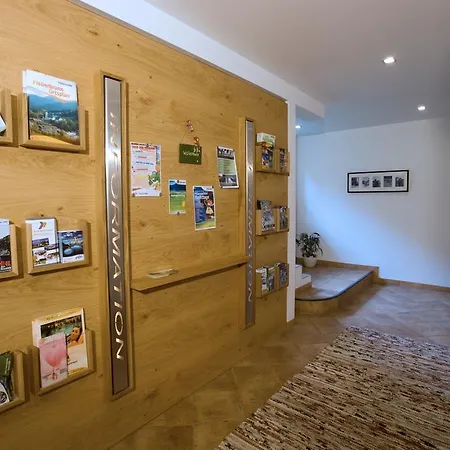 提尔沃索夫公寓