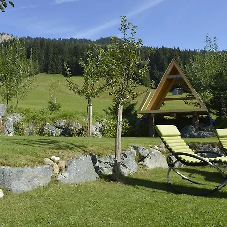 提尔沃索夫公寓